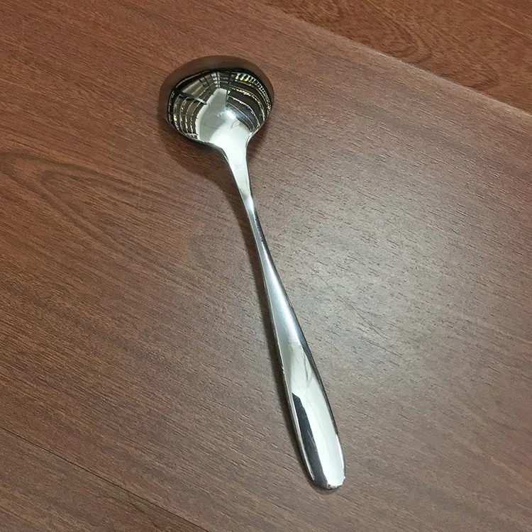 Stainless steel spoons, household soup drinking and eating spoons, round-headed tableware spoons, mostly hotel spoons, spoons, a 16