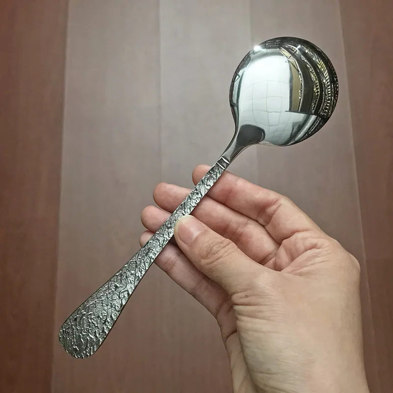 스테인레스 스틸 둥근 머리 스푼, 비빔밥 스푼, 가정용 식기, 먹는 스푼, 수프 스푼, 주로 창의적인 둥근 손잡이를 사용합니다. 4