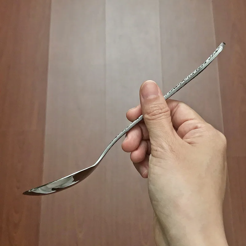 스테인레스 스틸 둥근 머리 스푼, 비빔밥 스푼, 가정용 식기, 먹는 스푼, 수프 스푼, 주로 창의적인 둥근 손잡이를 사용합니다. 3