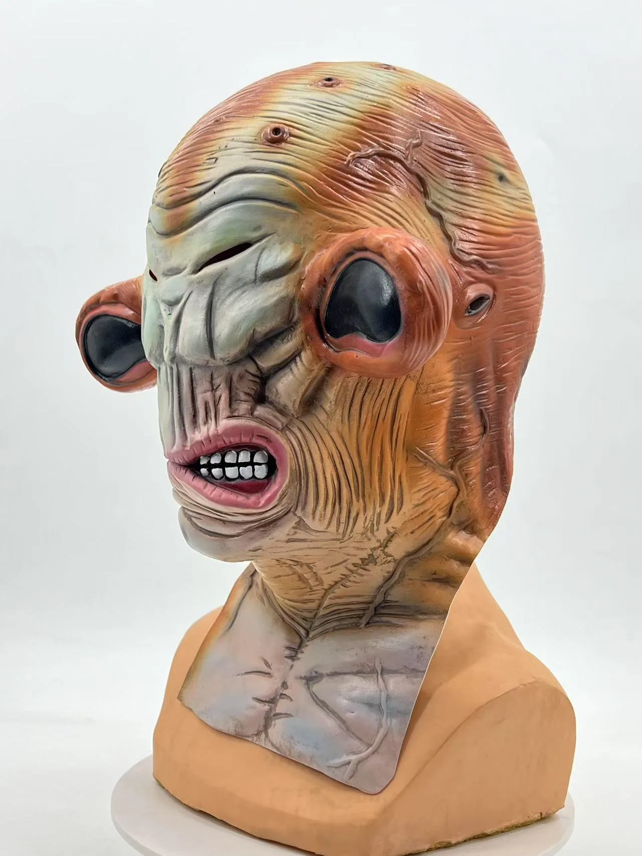 Halloween Easter Horror Mask Scary Cosmetic Prop Alien Mutant Frogman Latex Mask 8