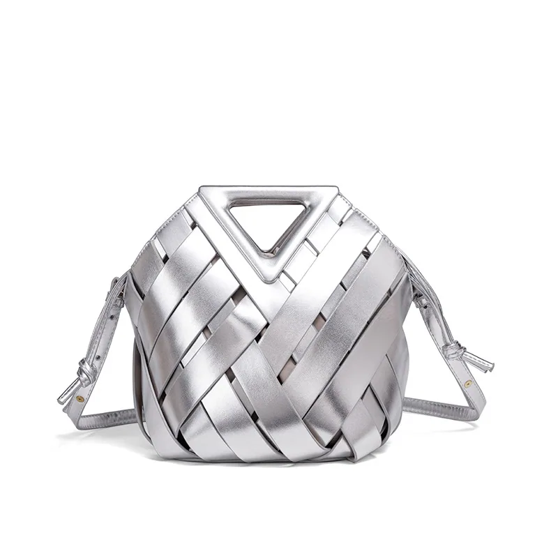 Cross border exclusive large capacity handbag triangle bag 2025 new hand-held clip bag diamond grid woven dinner bag 6