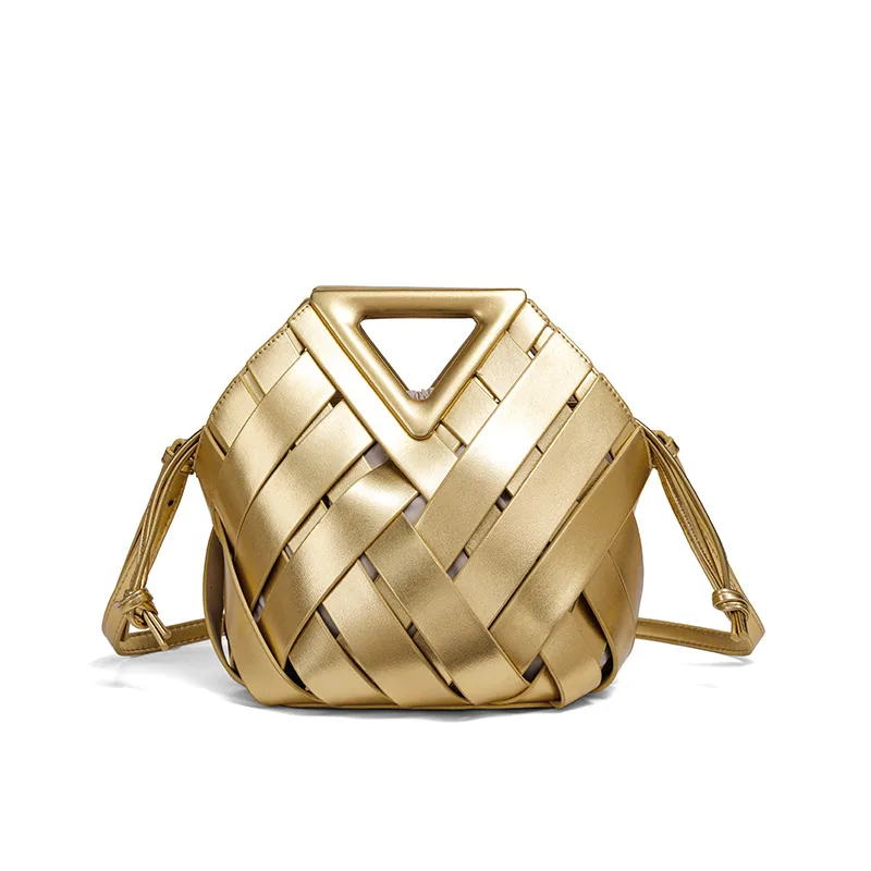 Cross border exclusive large capacity handbag triangle bag 2025 new hand-held clip bag diamond grid woven dinner bag 5