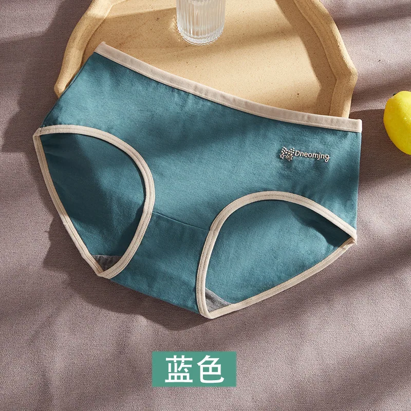 Underwear for women in summer, thin cotton, antibacterial graphene, medium waist, Japanese style, cute girls, wholesale of women 2