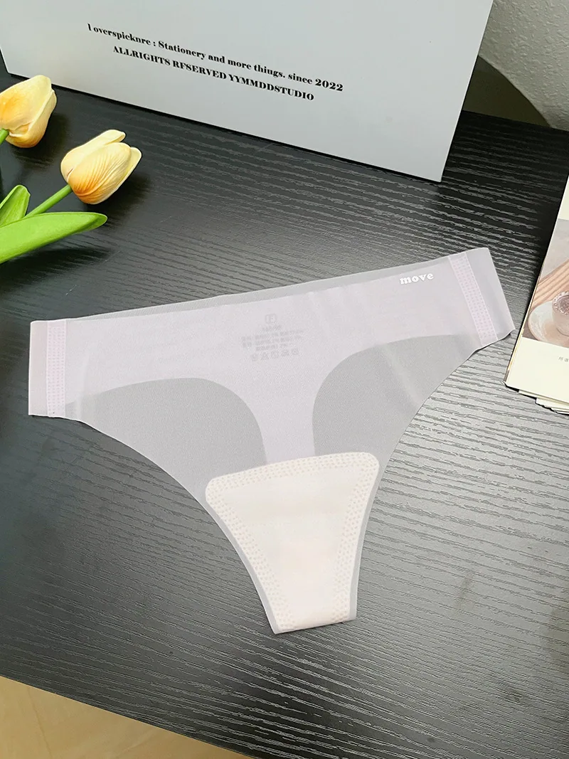 One piece seamless ice silk sexy thong for women in summer, thin design for sports yoga, breathable and nude feeling, comfor