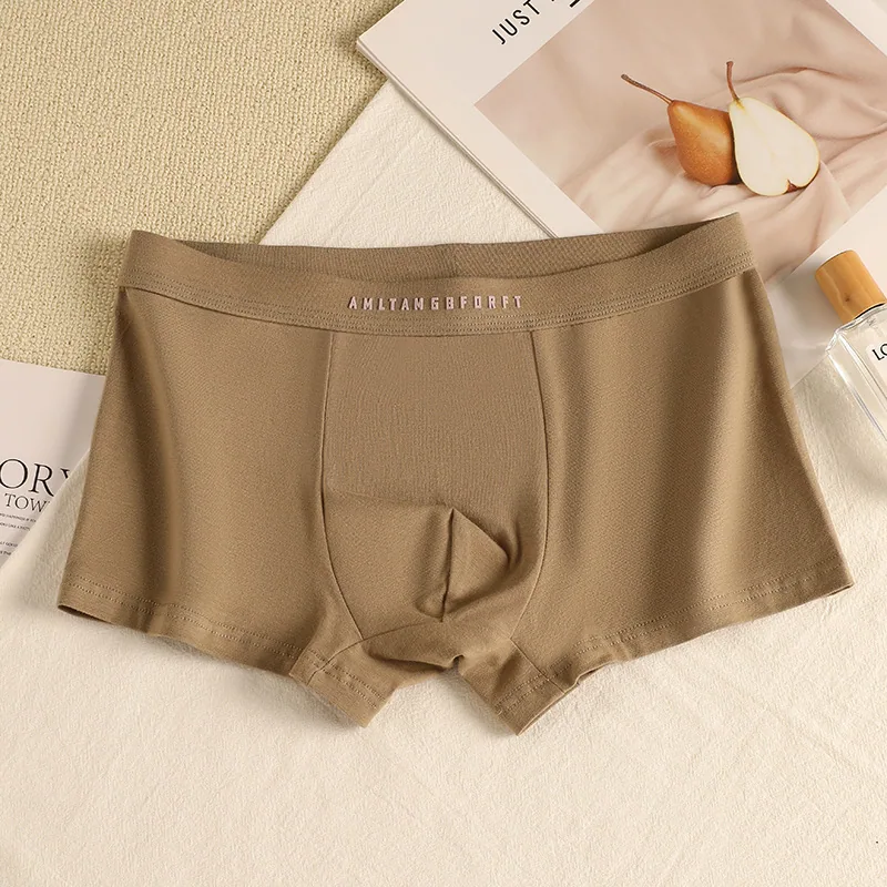 Xinjiang cotton 80 pure cotton Maillard color mens underwear 7A antibacterial underwear men scarless graphene antibacterial crot 5