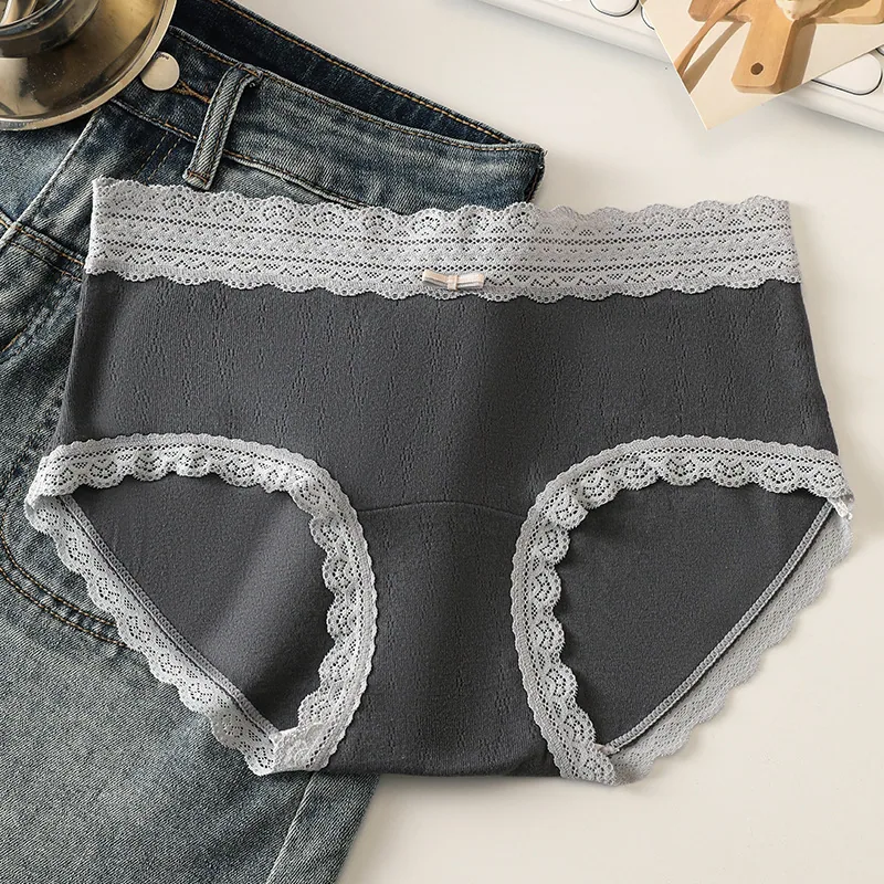 Lace edged womens underwear for girls 2024 new 7A antibacterial pure cotton long crotch autumn and winter comfor triangle shorts 5