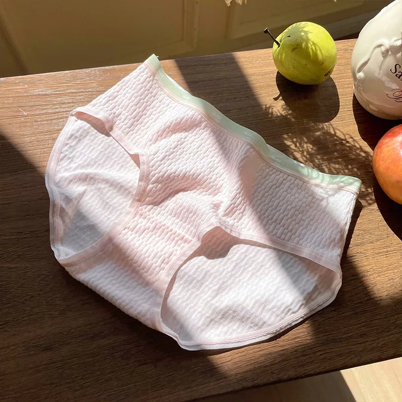 Japanese girls pure cotton underwear with no trace, thin design, sexy, comfor, breathable, student waist, cotton crotch, womens 2