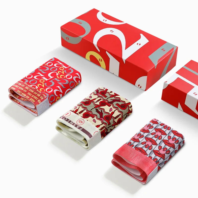 Factory direct sales 2024 new high-end gift box ice silk print men's boxer briefs boxer shorts head delivery