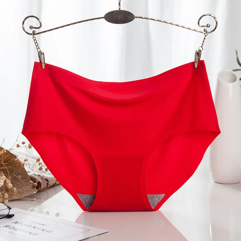 840 Ice Silk Non Trace Underwear Female Sexy Mid Waist Ice Silk One Piece Elastic Large Size Underwear Breathable Triangle Head 2