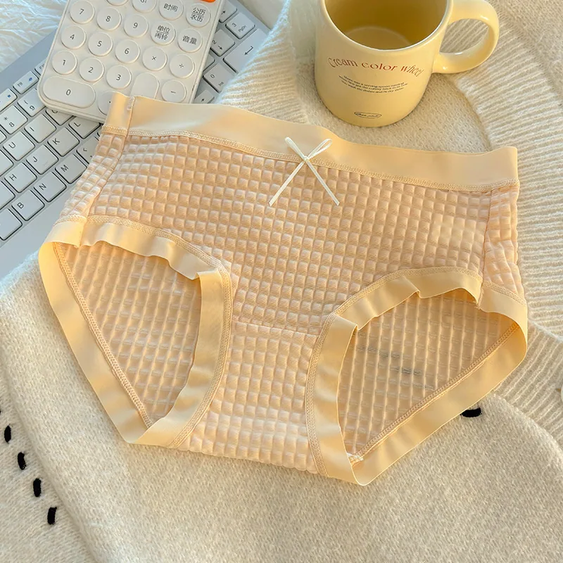 Waffle Summer New Ice Silk Girls Bubble Pants Mid Waist Version Breathable Pure Cotton Crotch Bow Triangle Underwear 4