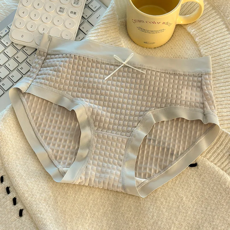 Waffle Summer New Ice Silk Girls Bubble Pants Mid Waist Version Breathable Pure Cotton Crotch Bow Triangle Underwear 3