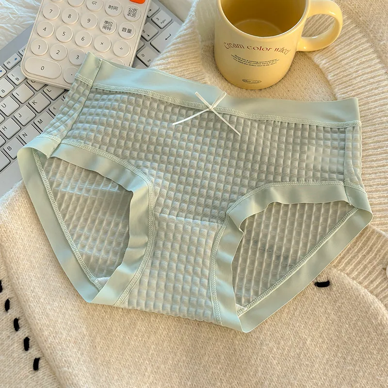 Waffle Summer New Ice Silk Girls Bubble Pants Mid Waist Version Breathable Pure Cotton Crotch Bow Triangle Underwear 5