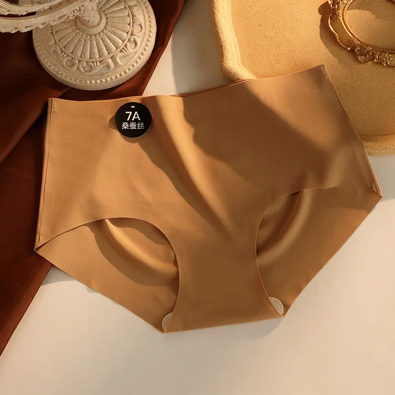 Cross border hot summer mulberry silk 7A crotch womens underwear in large size, comfor, not stuffy, skin friendly, antibacterial 3