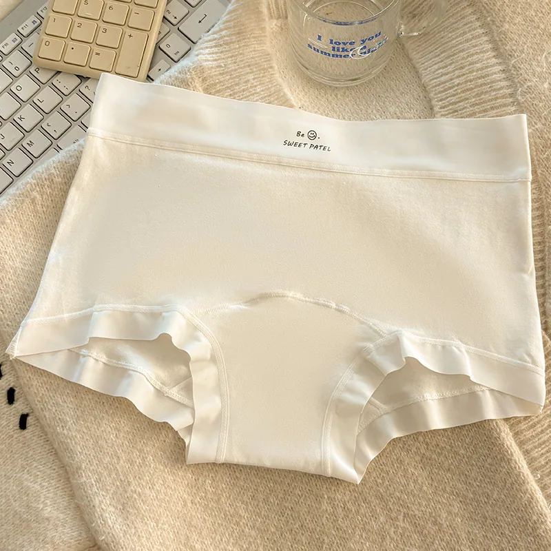 Fashionable womens seamless four corner flat underwear, breathable, lightweight and simple 10A cotton crotch breathable mid wais - Other Underwear