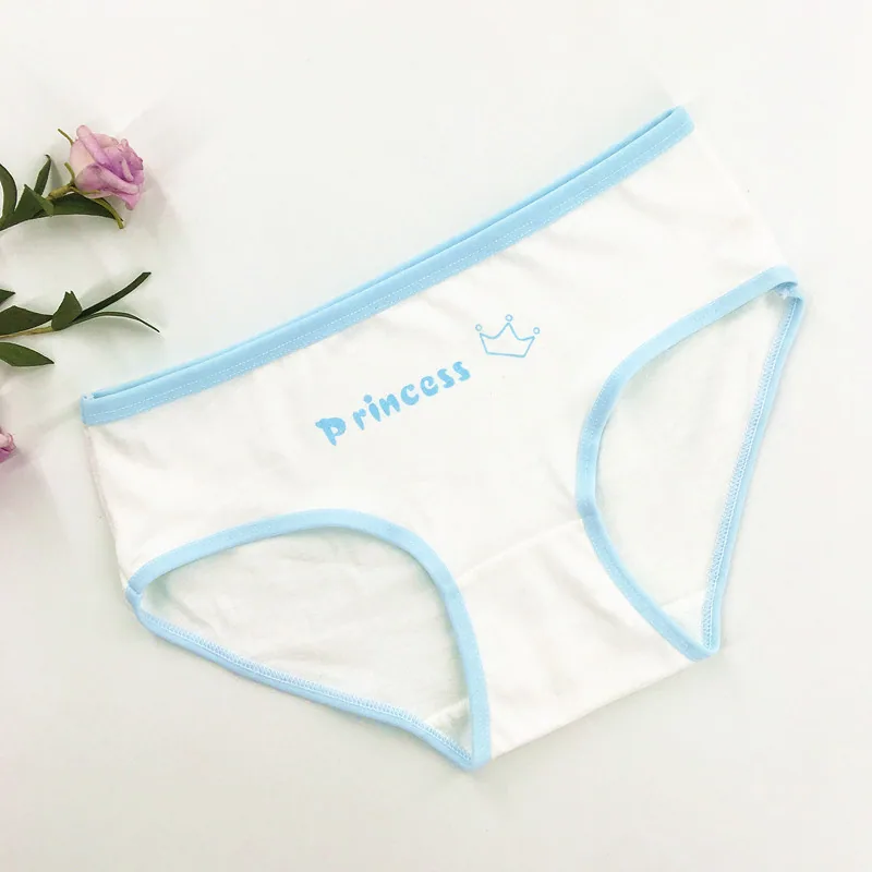 Self-produced and self-sold teenage girls' underwear printed letters low-waisted small flat corner high school junior high schoo 5
