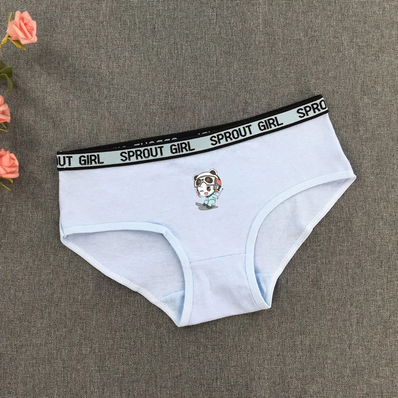 Fashion cartoon letter edge teenage development cotton student small boxer briefs two size medium and large children's briefs - Children Slippers 5