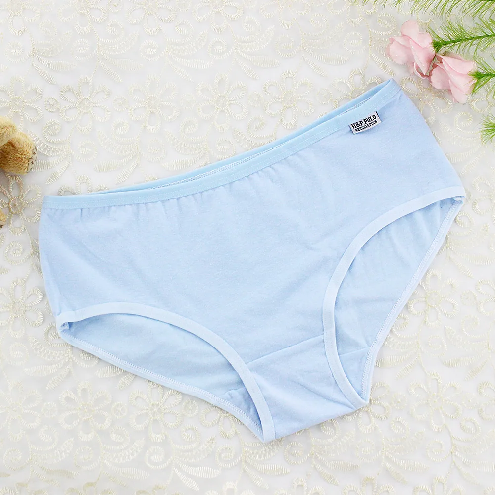 Sweet girly comfortable candy solid color cotton medium and low waist girls students middle and big children small flat briefs 5
