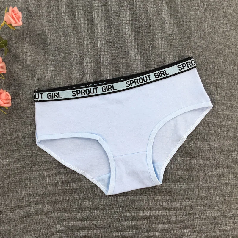 Fashionable letter edge teenage girl development cotton junior high school elementary school student small boxer briefs two size 5