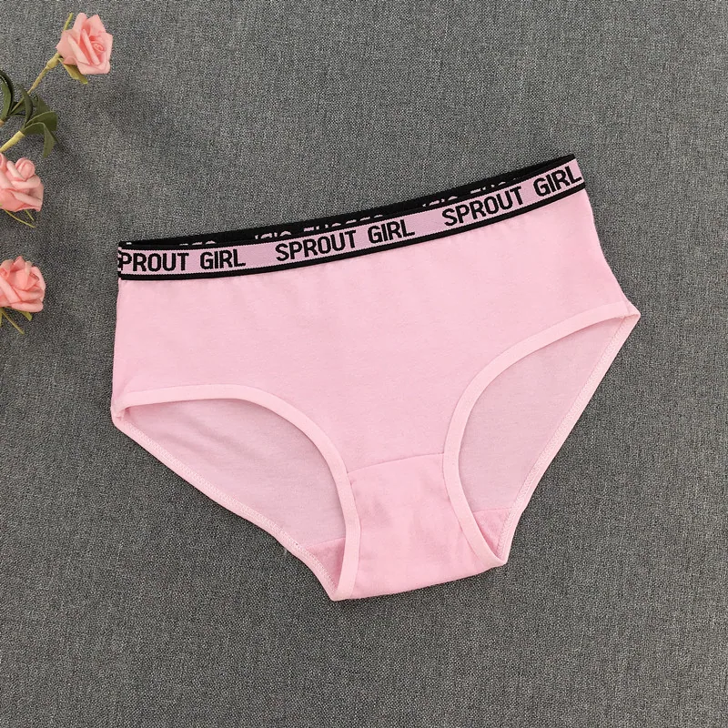 Fashionable letter edge teenage girl development cotton junior high school elementary school student small boxer briefs two size 4