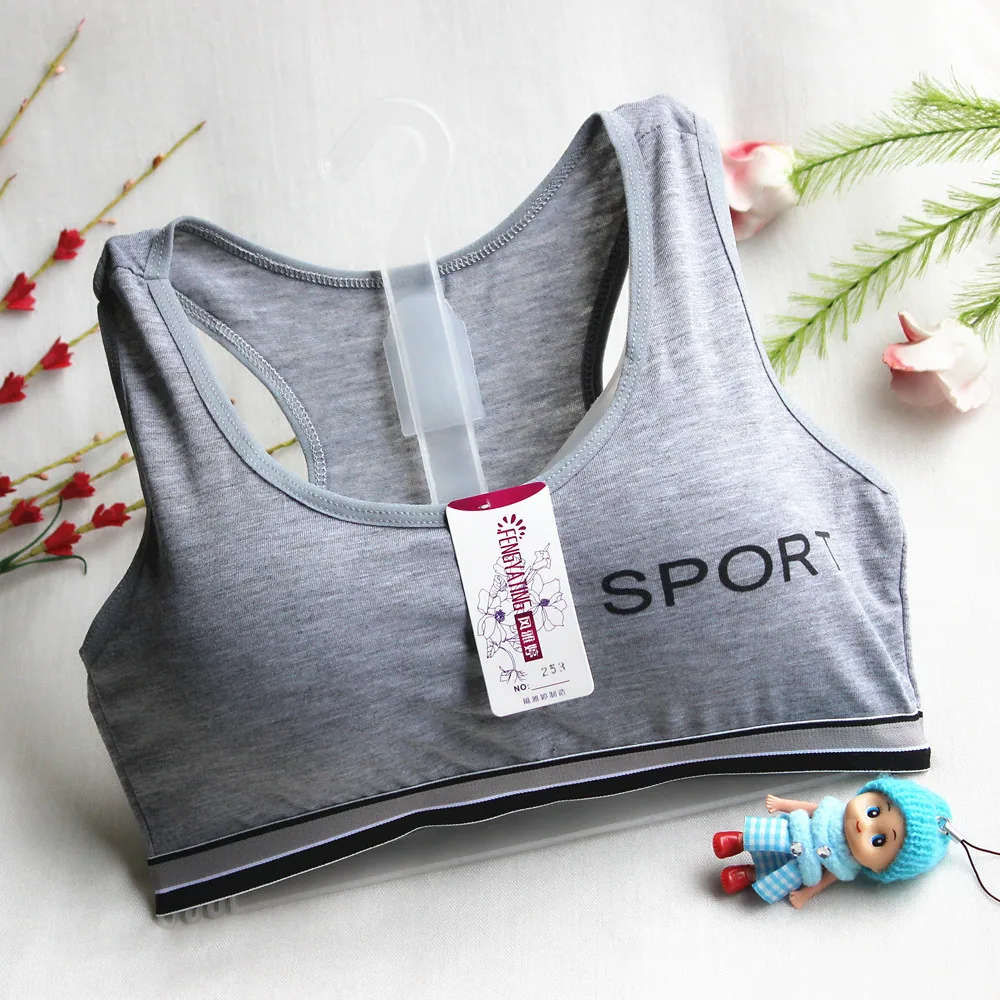 Teenage girl sports bra solid color cotton development period small vest style student no wire detachable sponge student underwe 3