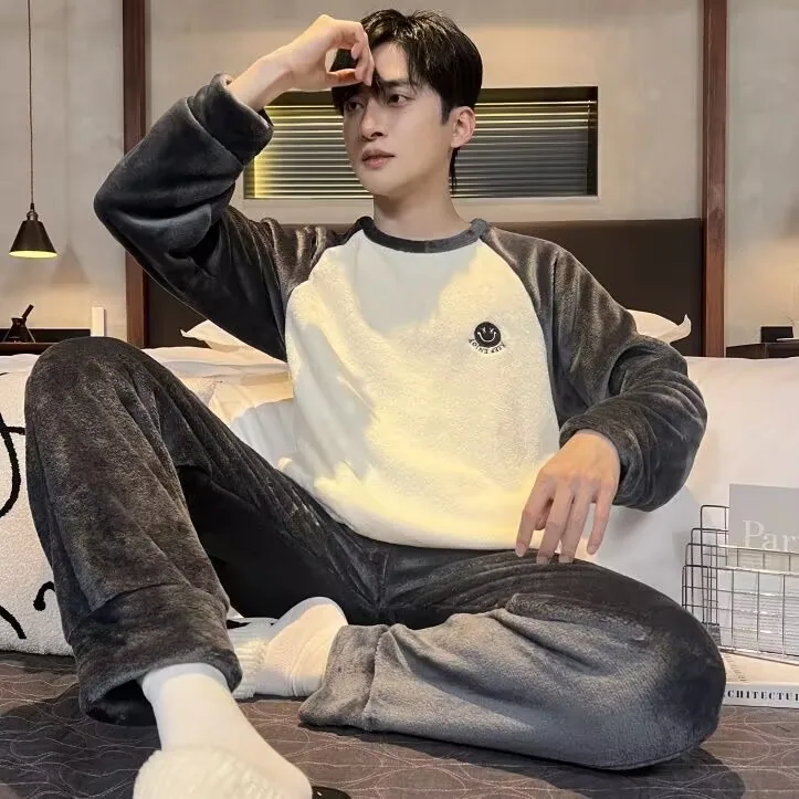 180 catties plus size pajamas for men in autumn and winter thickened and velvet long-sleeved warm pullover home clothes two-piece set 11