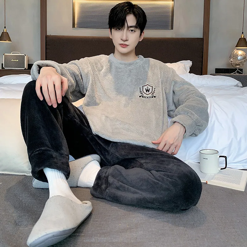 180 catties plus size pajamas for men in autumn and winter thickened and velvet long-sleeved warm pullover home clothes two-piece set 5
