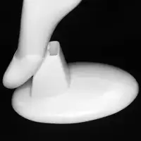 Clothing stores can hang plastic female leg molds, long-leg socks molds, foot molds, stockings model props simulations